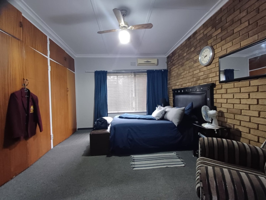 4 Bedroom Property for Sale in Orkney North West